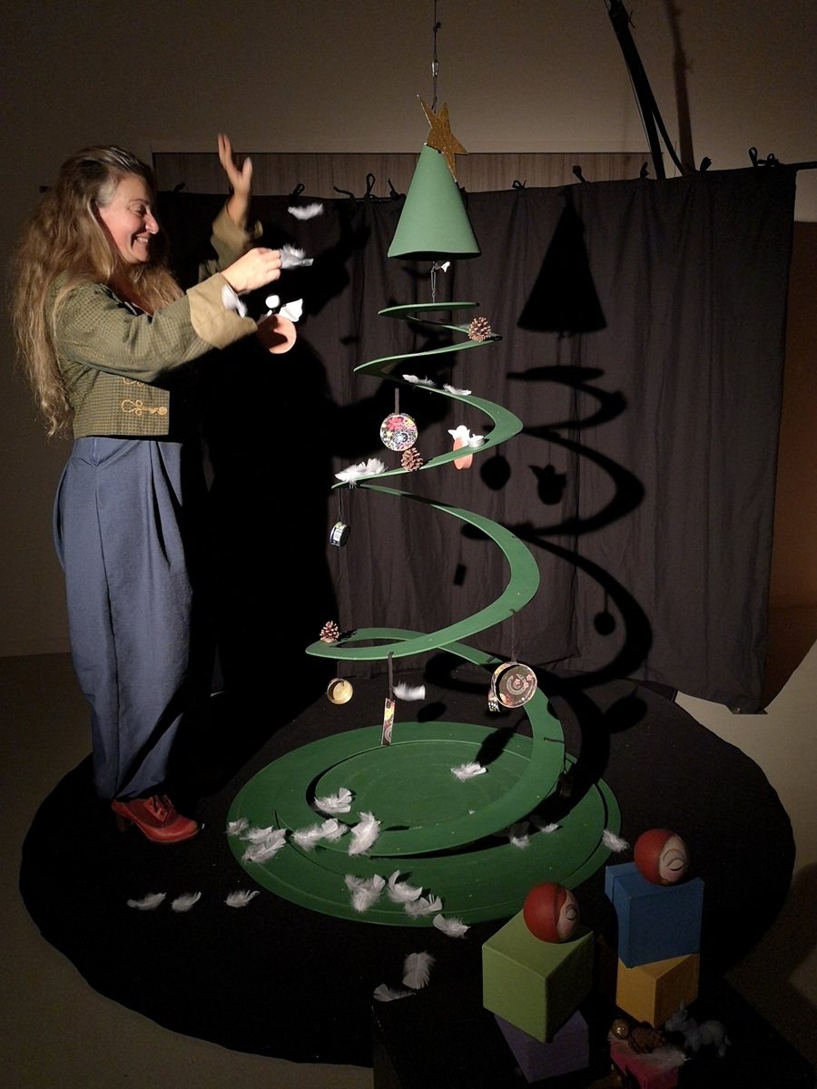 Spectacle « Haziel fête Noël » par la Cie Les Doux sauvages