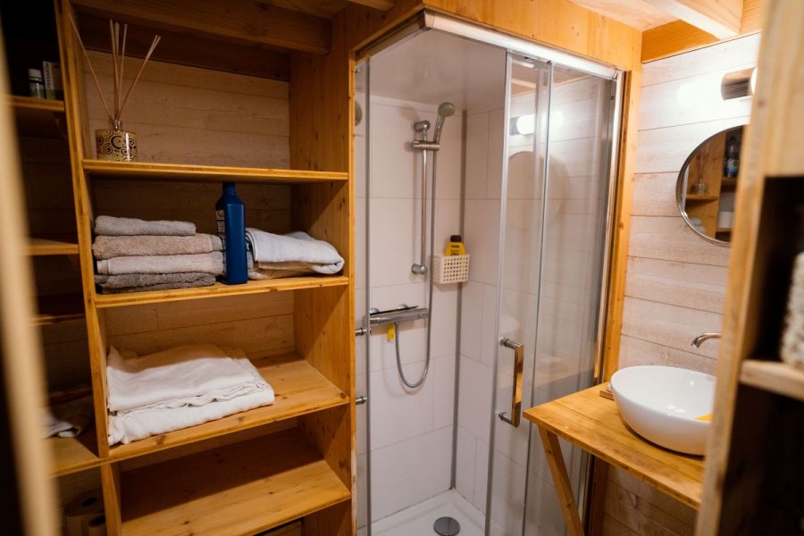 Ducey-Les-Cheris-Tiny-House-MSM5