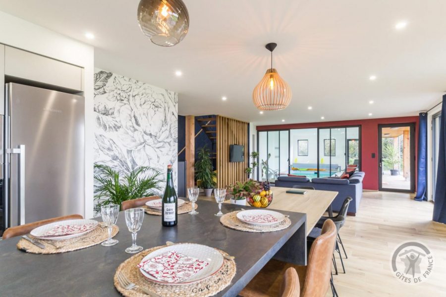 G1017-908c16957e484267a9896b91ac27fdf9