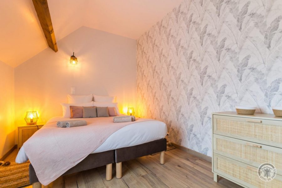 G1087-19012763fdd24f4694d7886042964b67