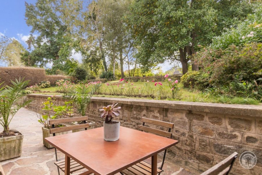 G1126-b3c65b2782be4746bd81dc52894fd4ac