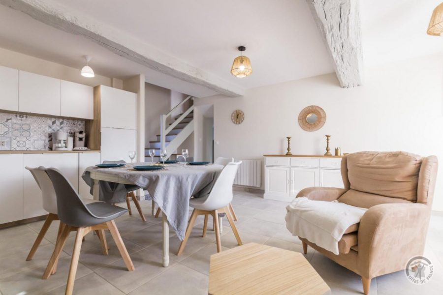 G1131-eebf543ee6be47bfb0eade0455b5143d