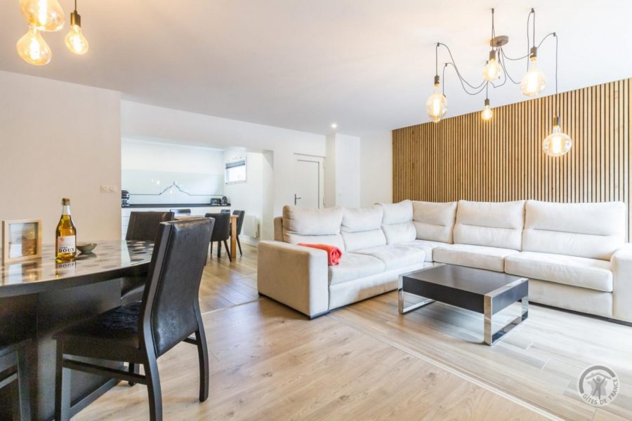 G1162-fa36d0c0bea24059b5a4cd31f7009866