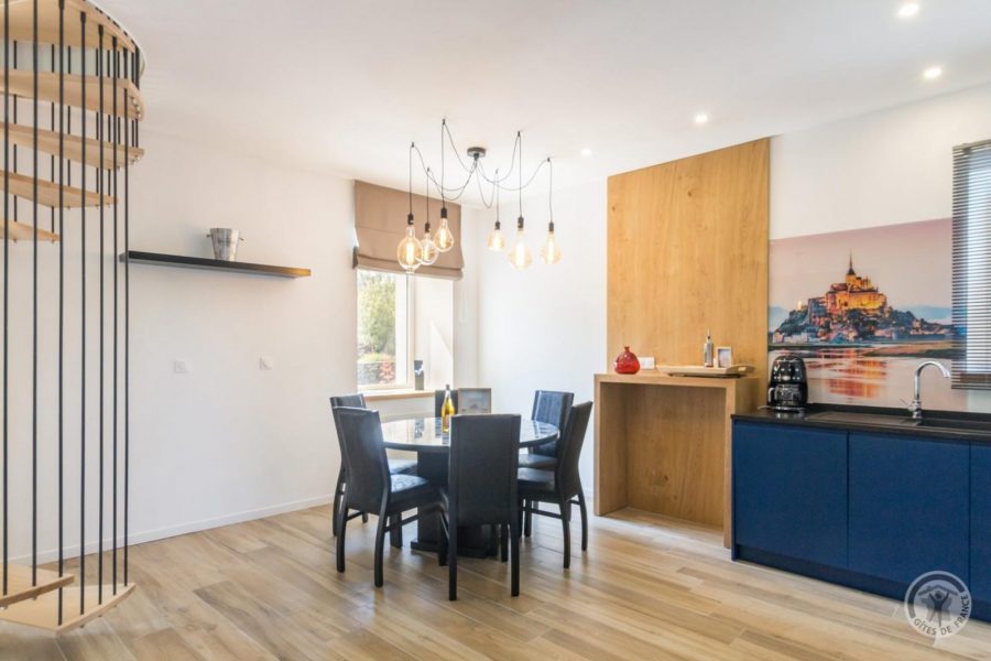 G1164-211144964021440aad0381f528c132bb