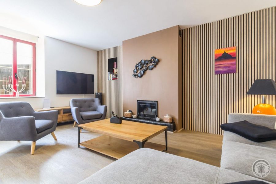 G1188-2bc6a0f16b8342f38e258626b65f63a4