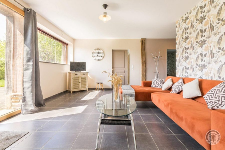 G1226-2a2819b011bd49798c1d54bd5f4334e0