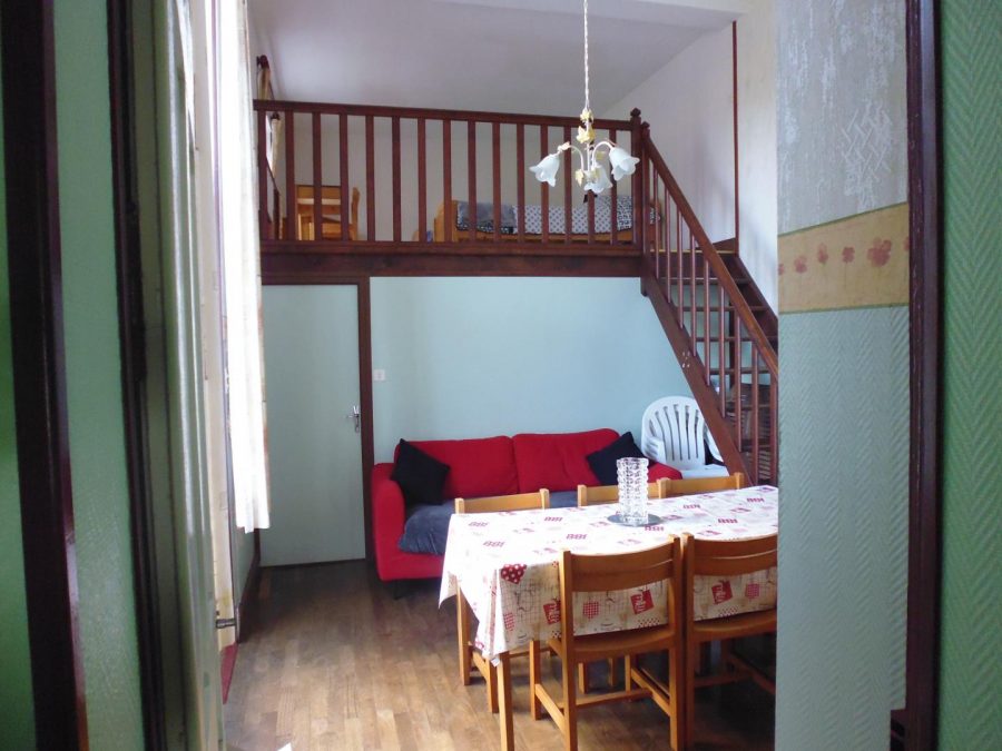 G159-6450deeb971a4d9cb53ff11660af91b0