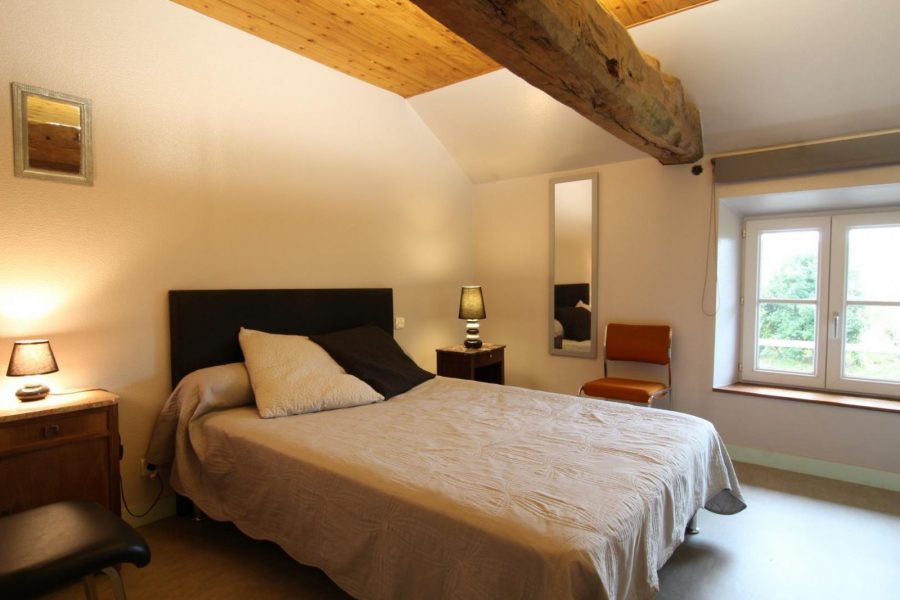 G170-214b40d4ce5f44fe8dc73ada4d97a36c