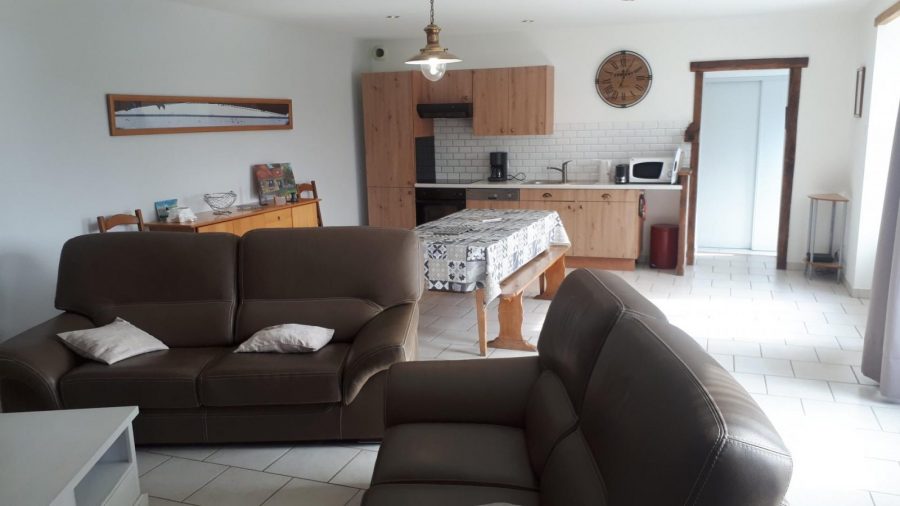 G212-411d0697d165459cac3aa08634827206