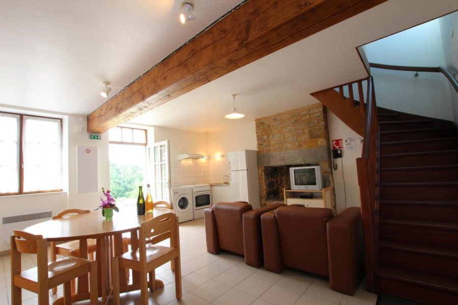 G258-b4ecc4b2f2a14fb8b95af36b39b6cec6