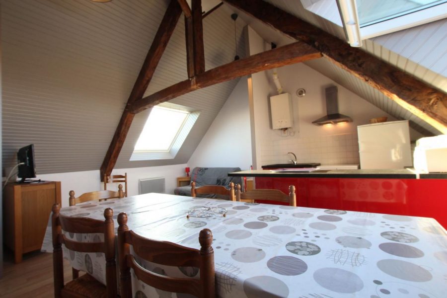 G261-b5c5a00cb05848d28c4b23a7c3139681