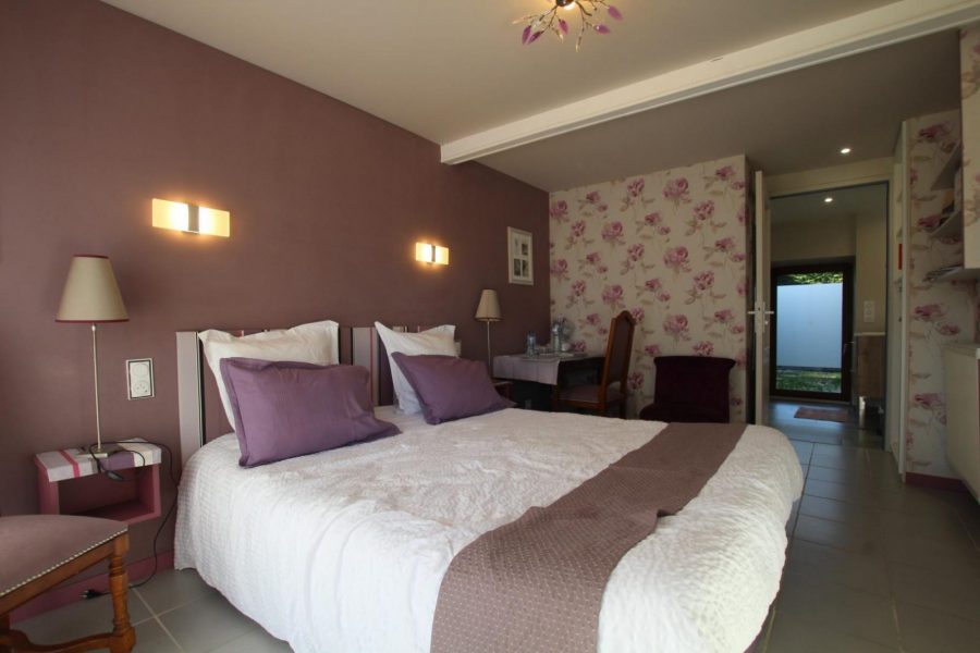 G33326-b687e8a29c7a45efb01b7cbe4e5bd9b8