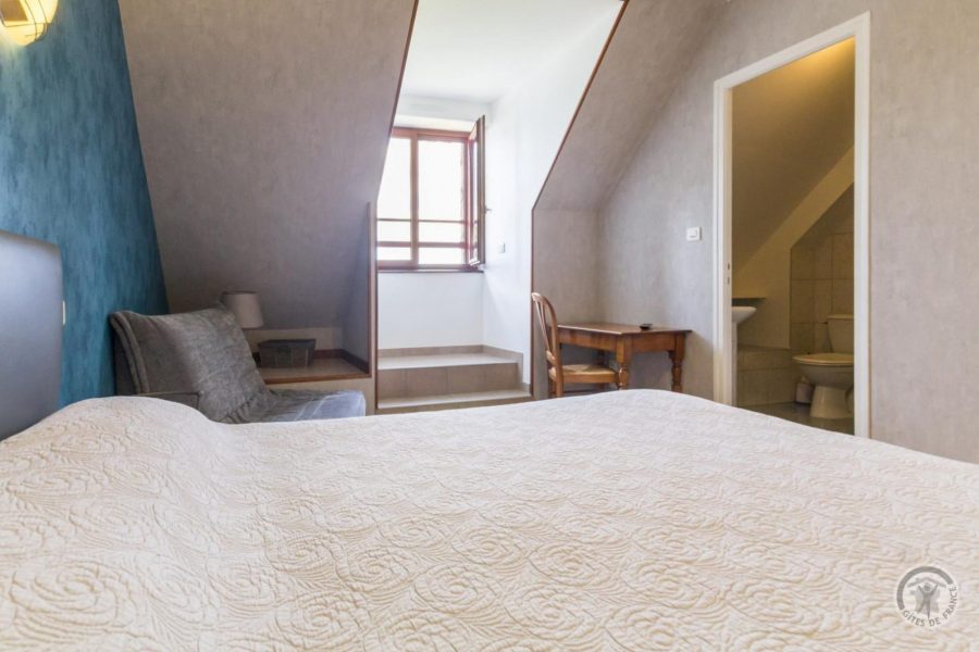 G33349-03f001b82526400193b9c7c592c1124f