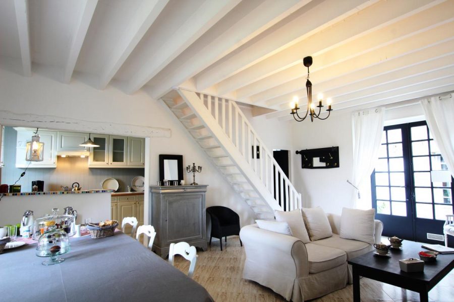 G33387-77aa7ef3dd40461fa66bc1f1aad060b4