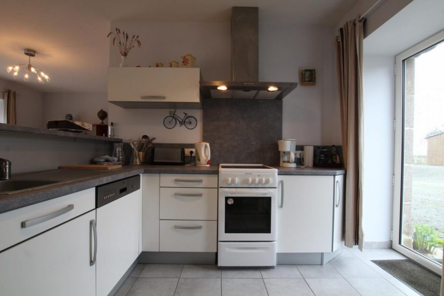 G413-d6aaada7b0e746dba339cab71a80058f