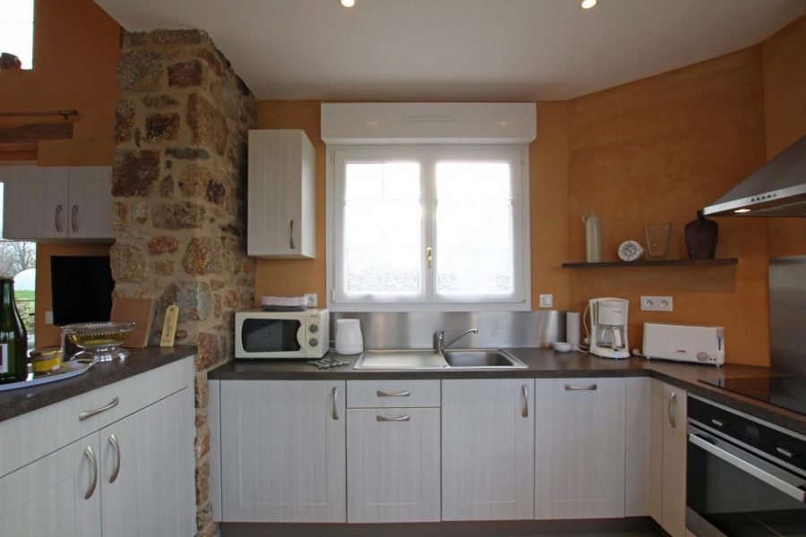 G477-6fb52bc6c1434efd8b50a12e44f51930