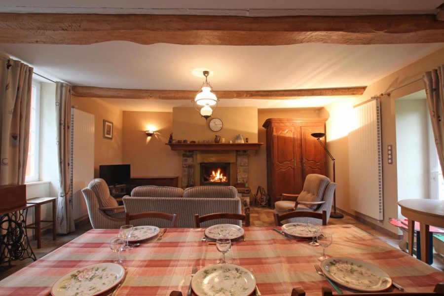 G542-09e439cd3dec424f9f61ef9dd17c9dd4