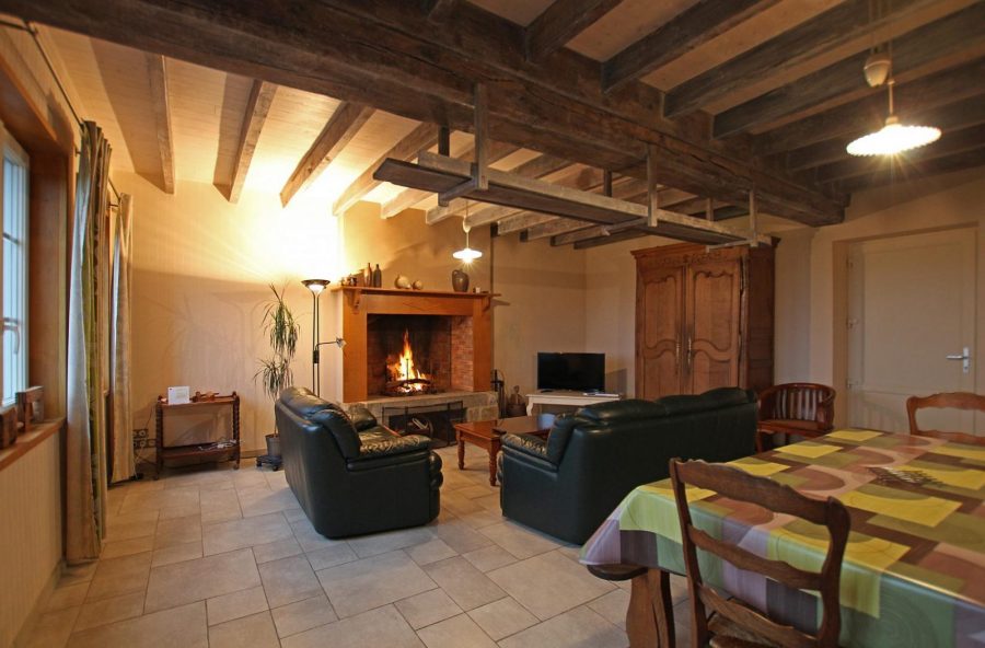 G652-b726c1d401fc4745a1739f0f5756d735