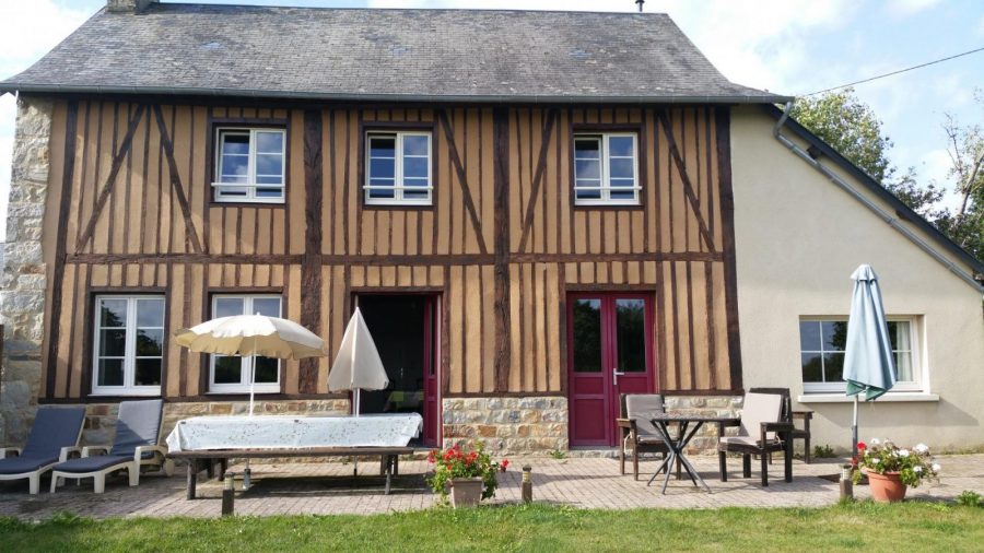 G652-dbf5935ad00c41cdaba7192f6e911976