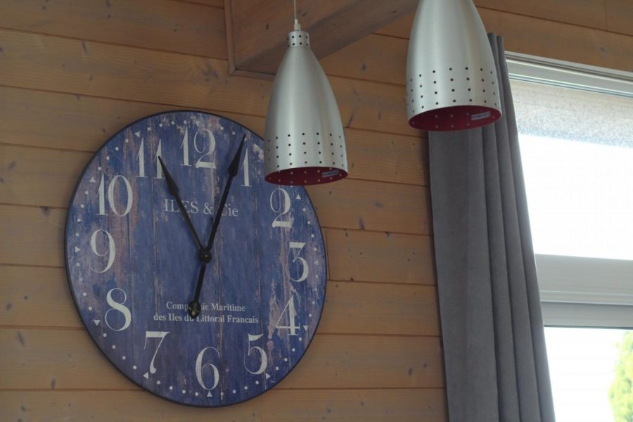 H7060-04a4eaf2474d43cb8378762fb8c903c3