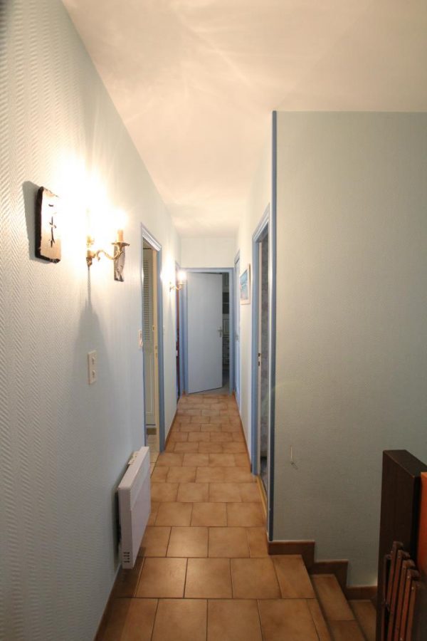 H7165-ecab1de74dd04540af498ad2d363c94e