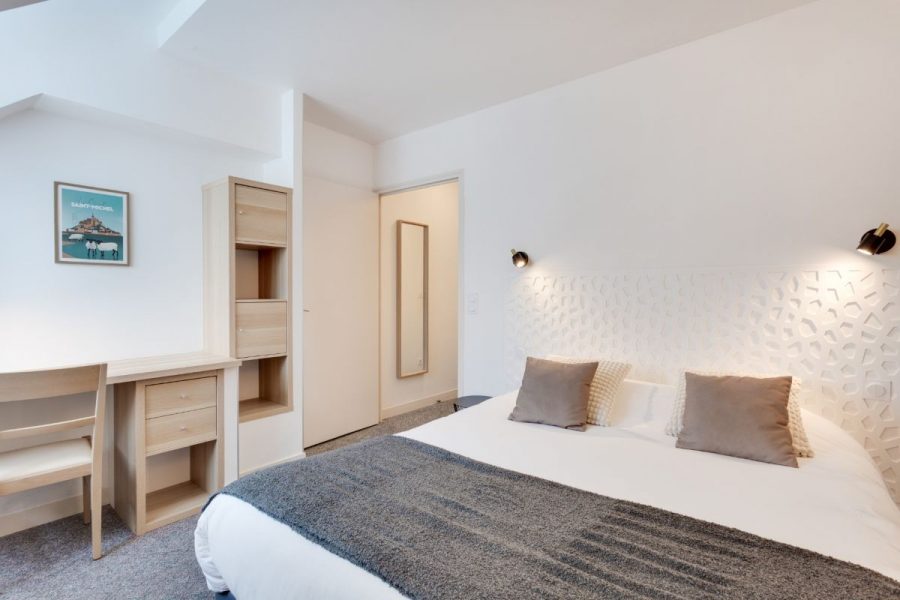 Saint-Hilaire-du-Harcouet-Le-Cygne-Ch-Confort