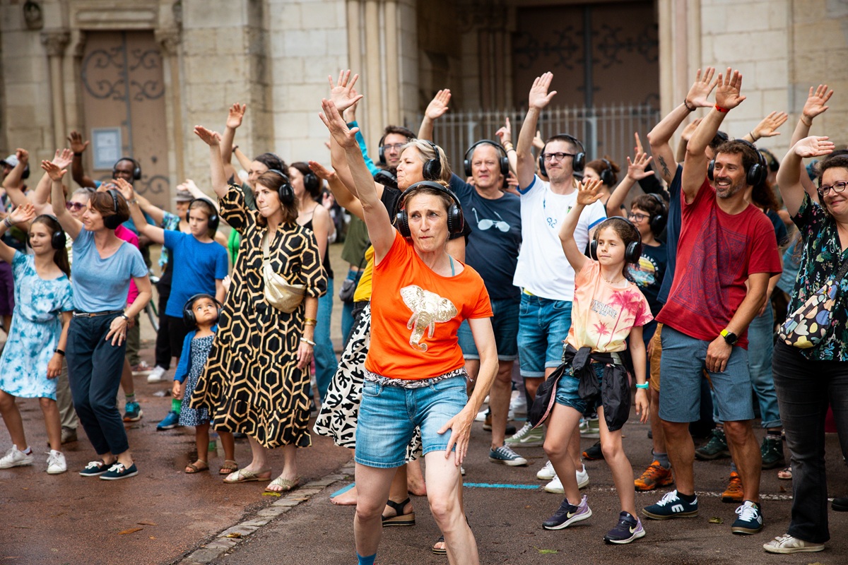 Saison Culturelle > En famille « Hit Hip Pop Classic Parade »