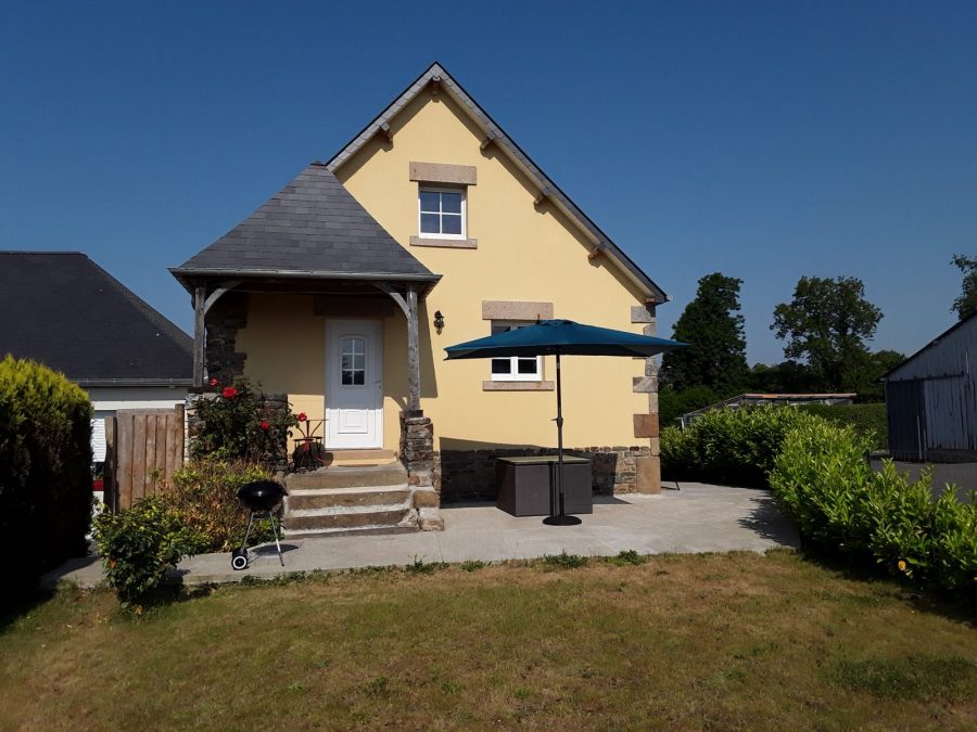 brecey-meuble-de-tourisme-les-moineaux–3-